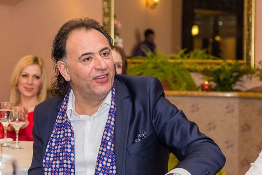 Omul de afaceri Mohammad Murad investeşte 5 milioane euro într-un proiect turistic care recreează satul românesc de la 1800

