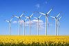 Producătorii de energie eoliană cer autorităţilor mai multă transparenţă în analiza efectuată pe piaţa energiei: Cauzele creşterii preţurilor la energie nu reflectă cu exactitate situaţia reală din piaţă