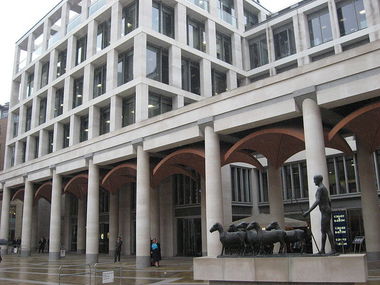 Bursa de la Londra a selectat zece companii româneşti care pot "inspira Europa"