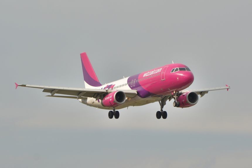 Wizz Air: Zborul de pe ruta Bucureşti-Catania s-a confruntat cu turbulenţe, iar doi pasageri au avut atac de panică. Aeronava a aterizat în siguranţă 