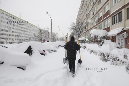 Ministrul Transporturilor: În acest an  nu vom mai fi luaţi pe nepregătite de iarnă