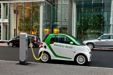O reţea de 252 de staţii de încărcare rapidă şi ultra-rapidă pentru maşini electrice va conecta şase ţări din Europa Centrală şi de Est, inclusiv România