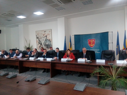 Fonduri europene de 388 de milioane de euro, disponibile pentru judeţele riverane
Dunării în cadrul SUERD