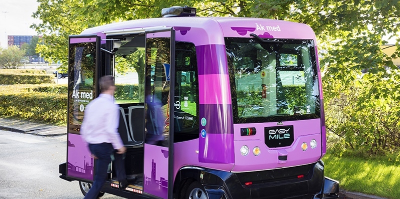 Stockholm va fi primul oraş din Scandinavia cu autobuze autonome pe drumurile publice 