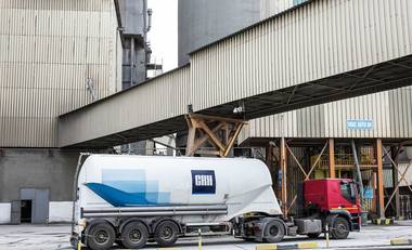 CRH Ciment şi Comnord, amendate cu peste 3 milioane lei de Consiliul Concurenţei