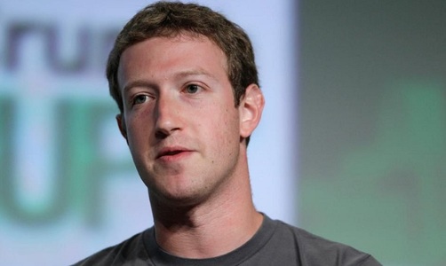 Mark Zuckerberg nu apreciază criticile şefului Apple, Tim Cook, faţă de strategia Facebook de a monetiza datele utilizatorilor
