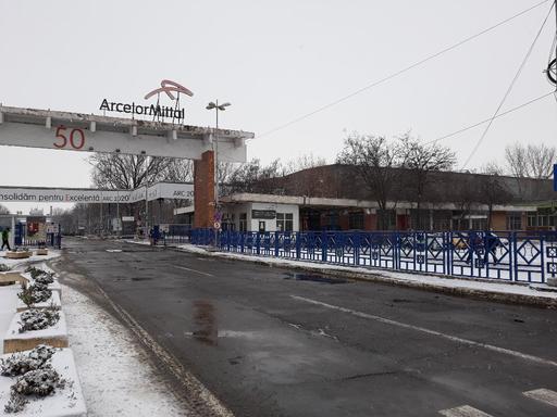 ArcelorMittal confirmă că a propus să vândă combinatul de la Galaţi, dar şi alte unităţi din Europa pentru putea a cumpăra Combinatul Ilva din Italia
