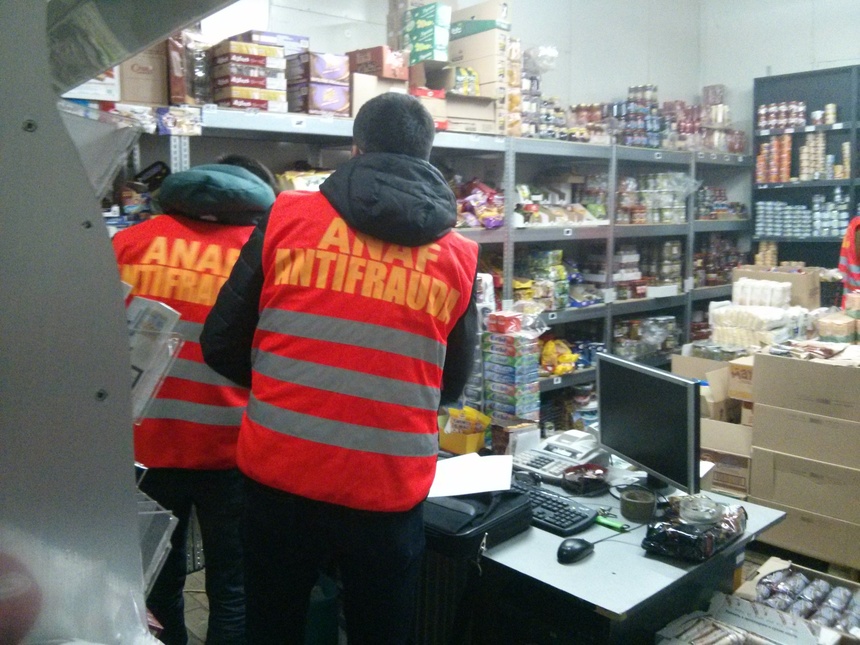 Inspectorii antifraudă au sancţionat cu 1,2 milioane lei mai multe firme din domeniul alimentaţiei publice