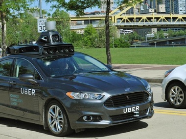 MarketWatch: Serviciile de ride-sharing şi car-sharing pot urma modelul televiziunii prin cablu?