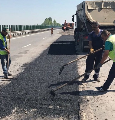 CNAIR a lansat o licitaţie de peste 110 milioane lei pentru reducerea zgomotului generat de traficul rutier 