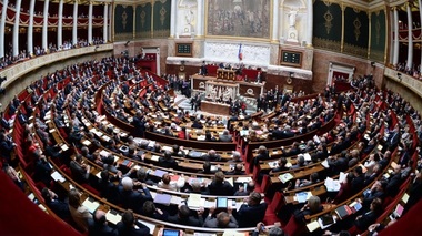 Adunarea Naţională a Franţei a adoptat proiectul de reformă a companiei feroviare naţionale SNCF