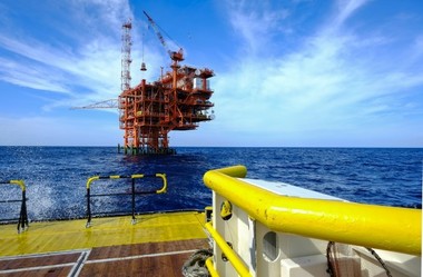Compania INA din cadrul Grupului MOL cumpără cota Eni din perimetrele offshore Nordul Mării Adriatice şi Marica

