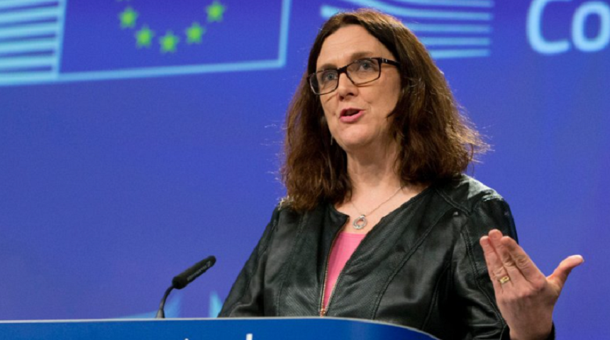 Malmstrom: UE este pregătită să înceapă discuţii cu SUA pentru rezolvarea conflictului comercial