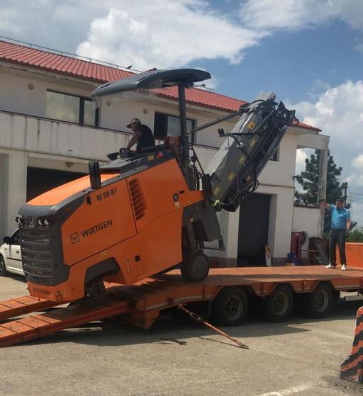 CNAIR a achiziţionat 19 freze de asfalt în valoare de 7.942.000 lei fără TVA; acestea sunt cele mai folosite utilaje pentru îndepărtarea îmbrăcăminţilor asfaltice sau din beton