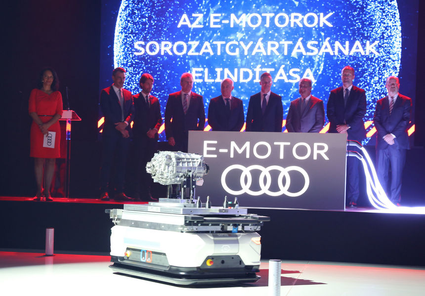 Audi a demarat producţia de motoare electrice în Ungaria