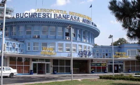 Ministrul Transporturilor a trimis Corpul de control la Aeroportul Băneasa să verifice detaliile privind aterizarea avionului preşedintelui Comisiei Europene - surse