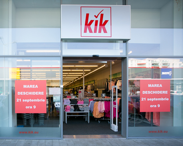 Retailerul german de îmbrăcăminte KiK se lansează pe piaţa din România şi deschide primul magazin la Oradea 