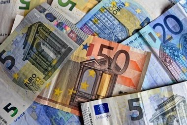 PwC: România ar putea fi al doilea stat din UE, după Cehia, care să aplice mecanismul de taxare inversă generalizată 
