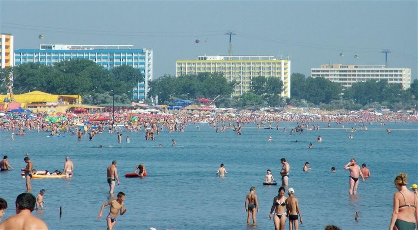 INS: Capacitatea de cazare turistică a României a crescut cu 2,8% în primele şapte luni 