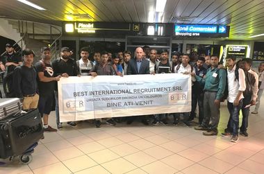 Companii mari din Arad apelează la muncitori din India, pe fondul crizei forţei de muncă calificate de la nivel local. FOTO