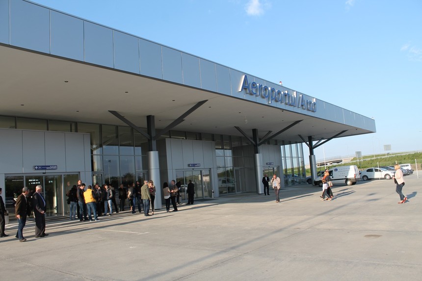 Tarom introduce două zboruri săptămânale între Arad şi Bucureşti, fiind primele curse permanente ale aeroportului arădean din ultimii ani