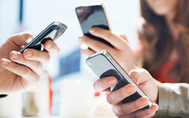 Companiile din telecom: Măsurile anunţate măresc taxele la un nivel care blochează dezvoltarea serviciilor de comunicaţii şi contravin cadrului european 