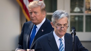 Donald Trump a discutat despre concedierea preşedintelui Rezervei Federale, după ultima majorare a dobânzilor