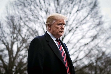 Donald Trump a acceptat un acord cu democraţii pentru reluarea activităţilor guvernului Statelor Unite