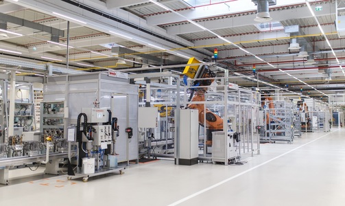 Daimler inaugurează la Sebeş producţia cutiilor de viteze automate cu opt trepte şi dublu ambreiaj 