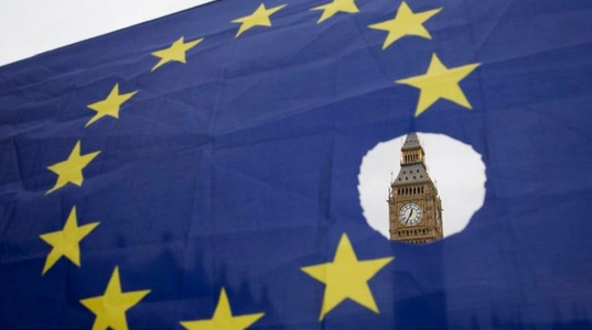 Companiile britanice vor anula investiţii în cazul unui Brexit fără acord, avertizează un oficial al Băncii Angliei