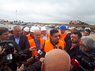 Ministrul Transporturilor: Secţiunea 3C3 Biharia-Borş, din Autostrada Transilvania, va fi finalizată până la sfârşitul anului

