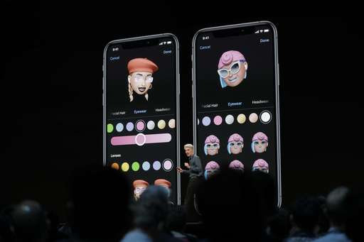 iOS 13 va include un mod întunecat şi un set actualizat de aplicaţii Apple