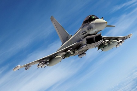 Franţa, Germania şi Spania vor să producă un prototip pentru un avion de luptă european până în 2026