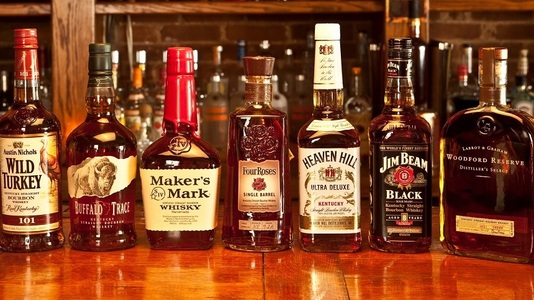 Exportatorii americani de whiskey au probleme din cauza tarifelor punitive aplicate de Uniunea Europeană
