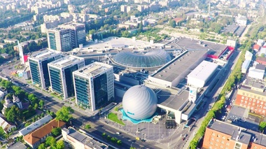 RAPORT: Stocul de spaţii industriale şi logistice din România s-a dublat în ultimii 5 ani 