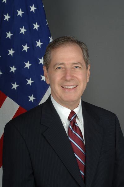Fostul ambasador al SUA în România Mark Gitenstein a primit un nou mandat în Comitetul Reprezentanţilor Acţionarilor Fondului Proprietatea 
