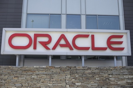 Oracle anunţă încasări totale de 9,2 miliarde de dolari în primul trimestru al anului fiscal 2020