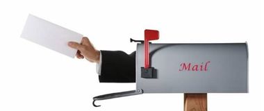 Autoritatea din Comunicaţii: Valoarea pieţei poştale a crescut anul trecut cu 13%, la 3,2 miliarde de lei. Pentru 35.000 de reclamaţii primite de furnizori au fost acordate despăgubiri totale de 9,7 milioane lei