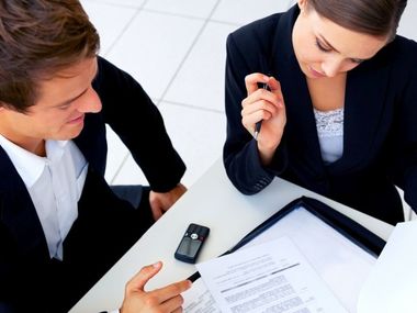 RAPORT: Speranţa de angajare a tinerilor a crescut în 2019. Peste 5.000 de poziţii, care nu necesită experienţă, au fost deschise de angajatori de la începutul anului