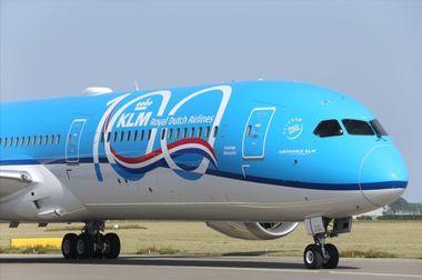 KLM estimează o creştere de 7-8% a pasagerilor transportaţi din România în acest an, de la 290.000 de pasageri anul trecut

