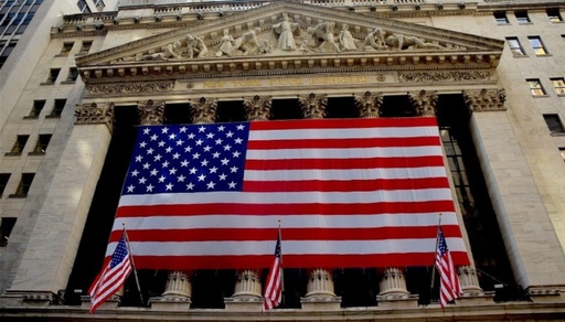 Sondaj: Peste două treimi dintre americani se pregătesc pentru o posibilă recesiune