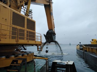 Administraţia Porturilor Maritime SA Constanţa a semnat contractul pentru o nouă navă hidrograf în Portul Constanţa, în valoare de 4,64 milioane lei fără TVA
