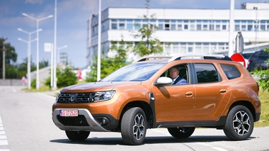 Noua Dacie Duster a ajuns la borna de 500.000 de unităţi produse la Mioveni