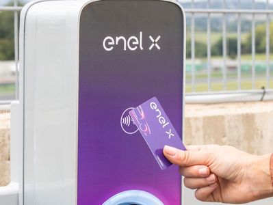 Enel X devine furnizor în primul campionat mondial al autoturismelor electrice multi-brand, unde va livra două tipuri de staţii de încărcare rapidă, care pot alimenta maşinile în mai puţin de o oră