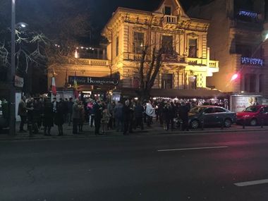 Grupul City Grill anunţă rezervări-record pentru Revelion. Preţurile pentru petrecerea dintre ani sunt situate între 429 şi 580 de lei