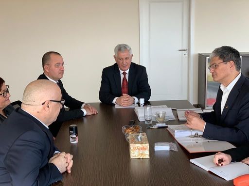 Ministrul Fondurilor Europene a semnat contractul de finanţare pentru dezvoltarea infrastructurii de apă şi apă uzată din Oneşti, proiect finanţat cu 275,6 milioane lei

