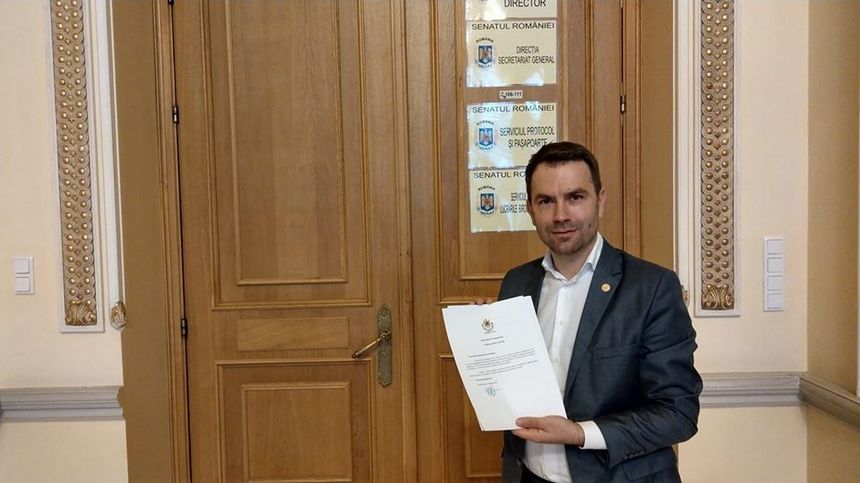 Deputat USR: Cer Guvernului să publice scrisoarea de observaţii a Comisiei şi să vină cu detalii despre cum va fi obţinută finanţarea europeană pentru Sibiu-Piteşti