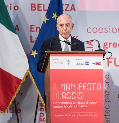 Şeful Enel confirmă angajamentul companiei către o economie la scară umană orientată către combaterea crizei climatice