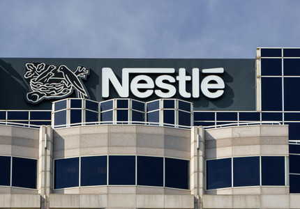 Nestlé anunţă vânzări de 92,6 miliarde franci elveţieni pentru 2019, în creştere cu 1,2%