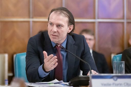 Florin Cîţu: Cei care doresc să aibă ratele amânate la bancă pot să o facă până la nouă luni/ MInistrul propune ca cererea să fie făcută prin telefon, ulterior având loc o corespondenţă prin e-mail

